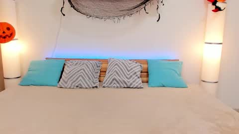 Sati online show from October 13, 2025, 7:52 am