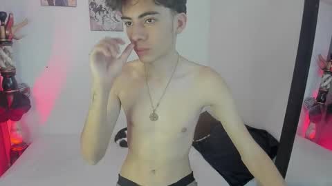 satosh_y online show from January 10, 2025, 3:27 pm