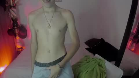 satosh_y online show from January 11, 2025, 9:04 am