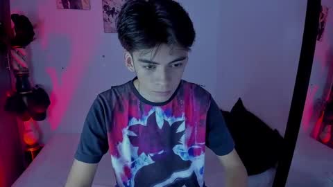 satosh_y online show from January 13, 2025, 3:34 am