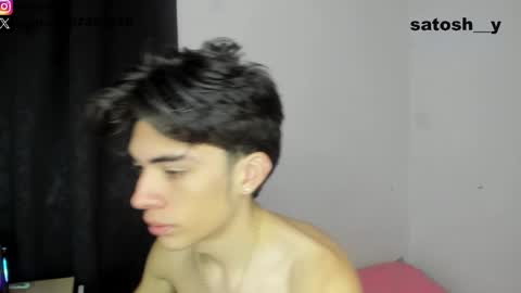 satosh_y online show from January 21, 2025, 3:59 am