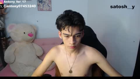 satosh_y online show from January 30, 2025, 3:22 am