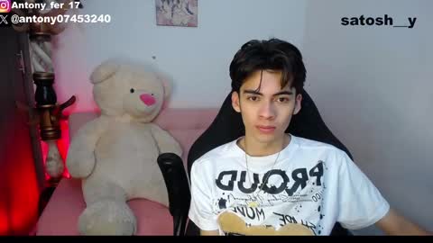 satosh_y online show from February 2, 2025, 3:21 am
