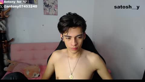 satosh_y online show from February 6, 2025, 3:48 am