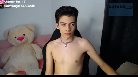 satosh_y online show from February 11, 2025, 2:25 am