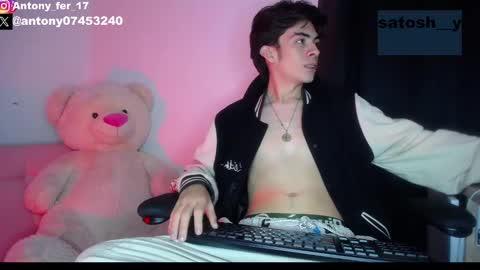 satosh_y online show from February 15, 2025, 11:06 am