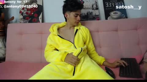 satosh_y online show from March 7, 2025, 2:46 am