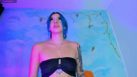 Saturnooo online show from October 8, 2025, 5:16 am