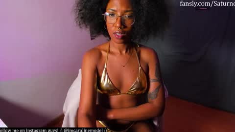 Snapshot of saturno_vibes chatting on November 24, 2025, 9:42 am saturno_vibes online show from November 24, 2025, 9:42 am