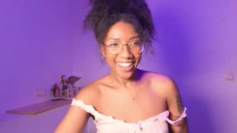 Snapshot of saturno_vibes chatting on January 15, 2026, 9:14 am saturno_vibes online show from January 15, 2026, 9:14 am