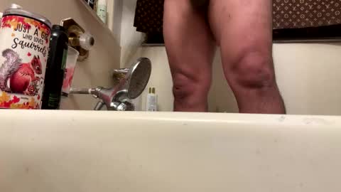 Snapshot of saucy_latino chatting on October 25, 2025, 3:36 am ElVergone online show from October 25, 2025, 3:36 am