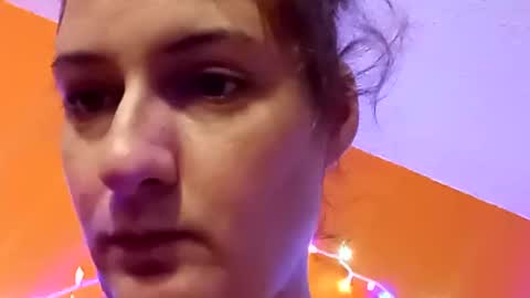 SnowBunny online show from December 25, 2024, 5:26 am