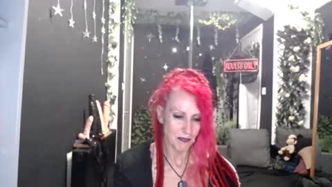 SaucySky online show from April 9, 2026, 10:26 pm