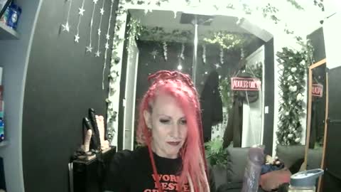 SaucySky online show from June 1, 2026, 9:05 pm