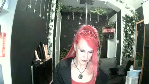 Snapshot of saucysky chatting on June 20, 2026, 6:54 pm SaucySky online show from June 20, 2026, 6:54 pm