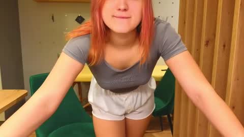 LUNA and ANNA    online show from December 15, 2024, 5:53 pm