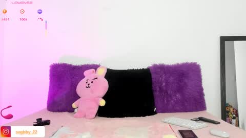 Maddy Savage online show from May 24, 2026, 2:38 am