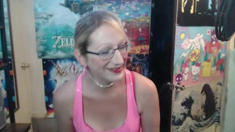 Savanah online show from September 17, 2025, 3:46 pm