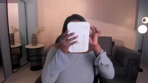 Snapshot of savannahstorm_ chatting on July 11, 2026, 12:41 pm S a v a n n a h online show from July 11, 2026, 12:41 pm