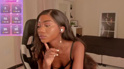 Savannahwildee online show from December 14, 2024, 8:18 pm