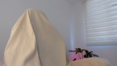 Snapshot of savannahwildee chatting on June 27, 2026, 1:28 pm Savannahwildee online show from June 27, 2026, 1:28 pm