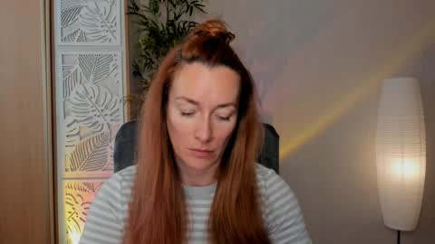 save the qween online show from April 11, 2026, 8:29 am