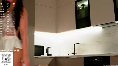 savii07 online show from October 28, 2025, 3:14 pm