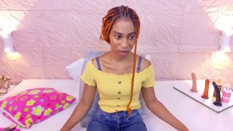 savory_pussy18 online show from October 29, 2025, 2:19 pm