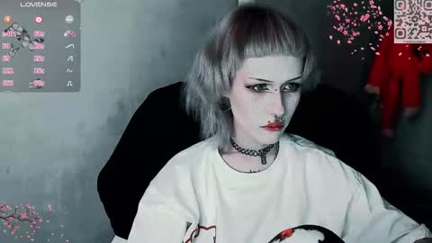 pronoun she. name Mary. age 21. online show from November 22, 2025, 2:49 pm