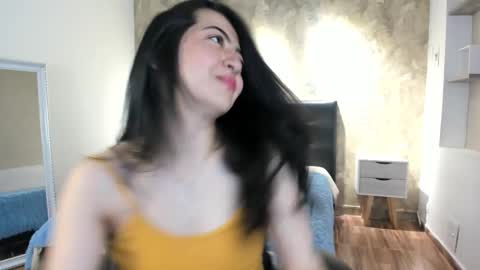 Saya Amaretto  online show from October 2, 2025, 8:27 pm