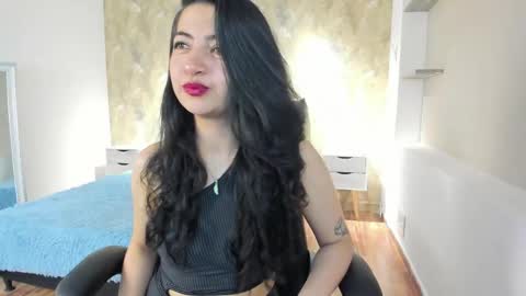 Saya Amaretto  online show from October 7, 2025, 7:11 pm