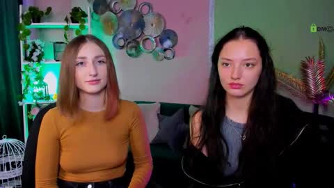 sayana_world online show from October 8, 2025, 5:49 am