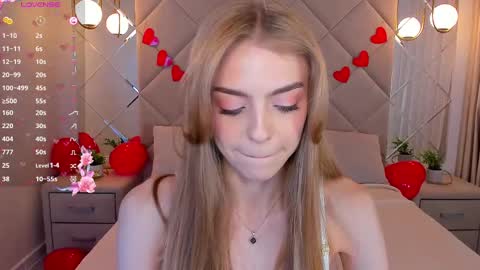 Snapshot of sayl0r_moon chatting on February 17, 2025, 12:21 am Kira GMT 7 Mon Thu-Sun 0800am-0200pm online show from February 17, 2025, 12:21 am