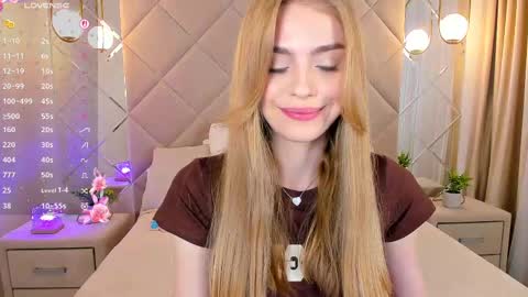 Snapshot of sayl0r_moon chatting on March 11, 2025, 12:00 am Kira GMT 7 Mon Thu-Sun 0800am-0200pm online show from March 11, 2025, 12:00 am