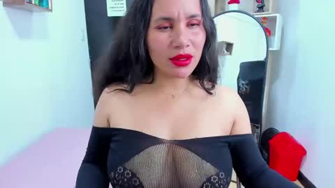 Snapshot of saylor_lee22 chatting on December 24, 2024, 4:44 am Saylor online show from December 24, 2024, 4:44 am