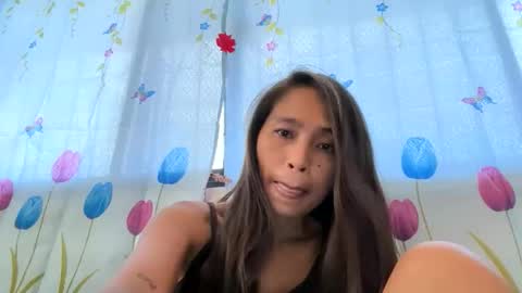 sazzy_lady online show from June 4, 2026, 1:55 am