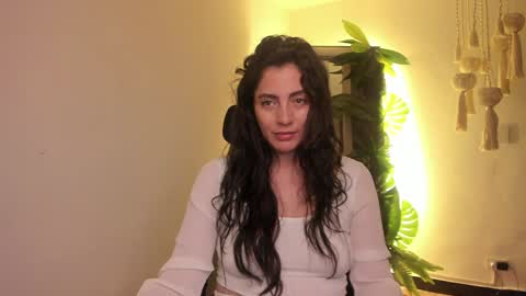 Snapshot of scalertt__steel_ chatting on January 3, 2025, 1:47 pm Venus online show from January 3, 2025, 1:47 pm