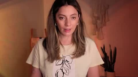 Venus online show from October 26, 2025, 3:40 pm