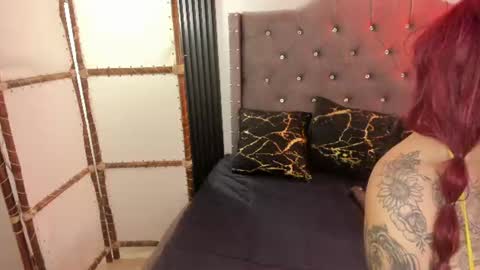scarbadgirl_ online show from June 26, 2026, 4:28 am