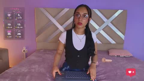 scarleett_ebony online show from December 3, 2025, 7:56 pm