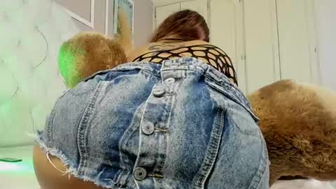 scarlet hill online show from December 31, 2024, 3:42 pm