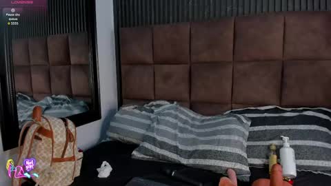 scarlet__love__ online show from May 20, 2026, 11:38 am