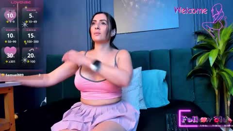 Scarlet Edwars online show from March 7, 2026, 5:32 pm