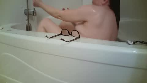 scarlet_envyy online show from September 24, 2025, 4:10 pm