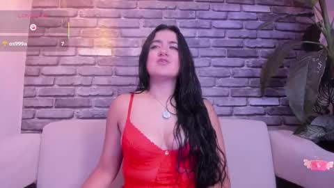 Andrea online show from September 19, 2025, 1:56 pm