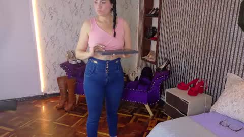 scarlet_hiit online show from August 8, 2026, 10:06 am