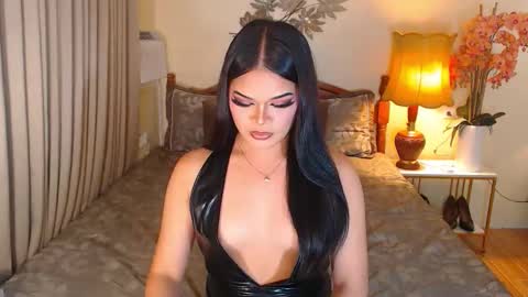 Scarlet online show from September 12, 2025, 9:04 pm