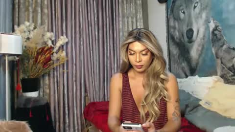 Snapshot of scarlet_ts69 chatting on January 27, 2025, 12:01 am scarlet online show from January 27, 2025, 12:01 am