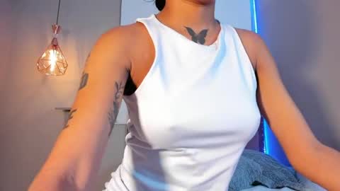 scarlet_vixen_ online show from March 30, 2026, 12:39 pm