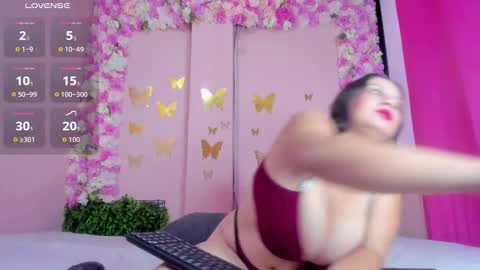 SCARLETH online show from November 12, 2025, 12:16 pm